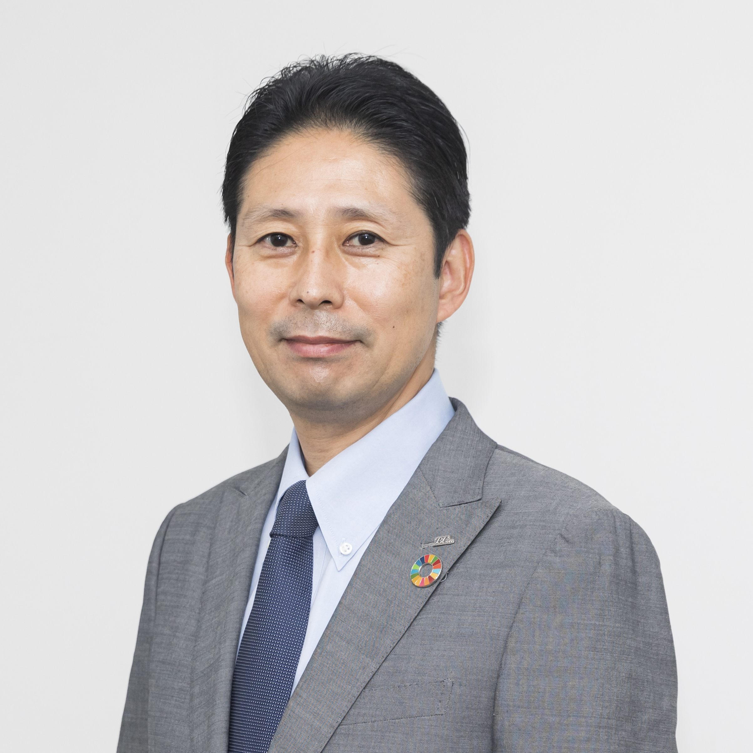 藤井包起

